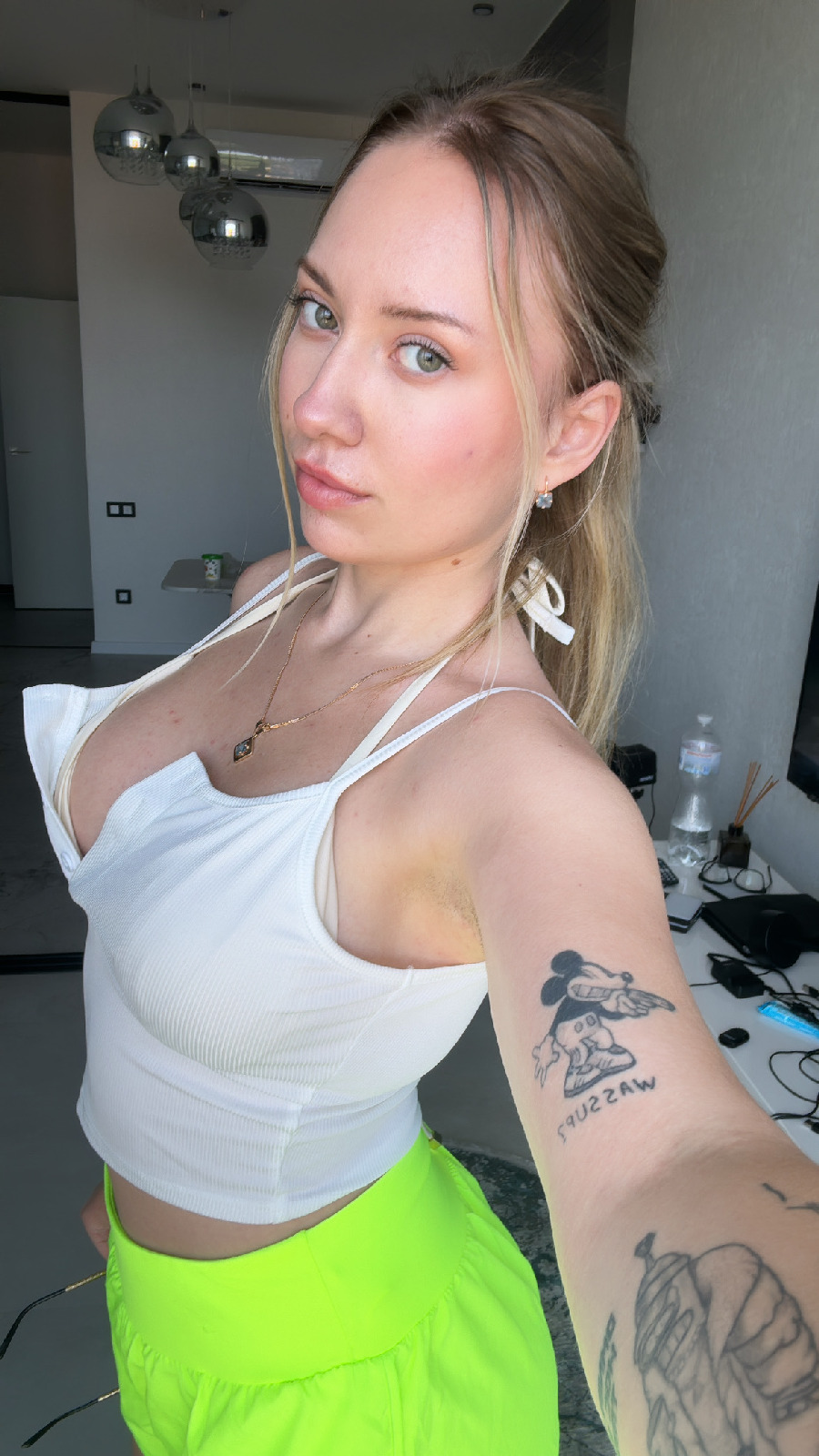 KateV in her underwear in Depok