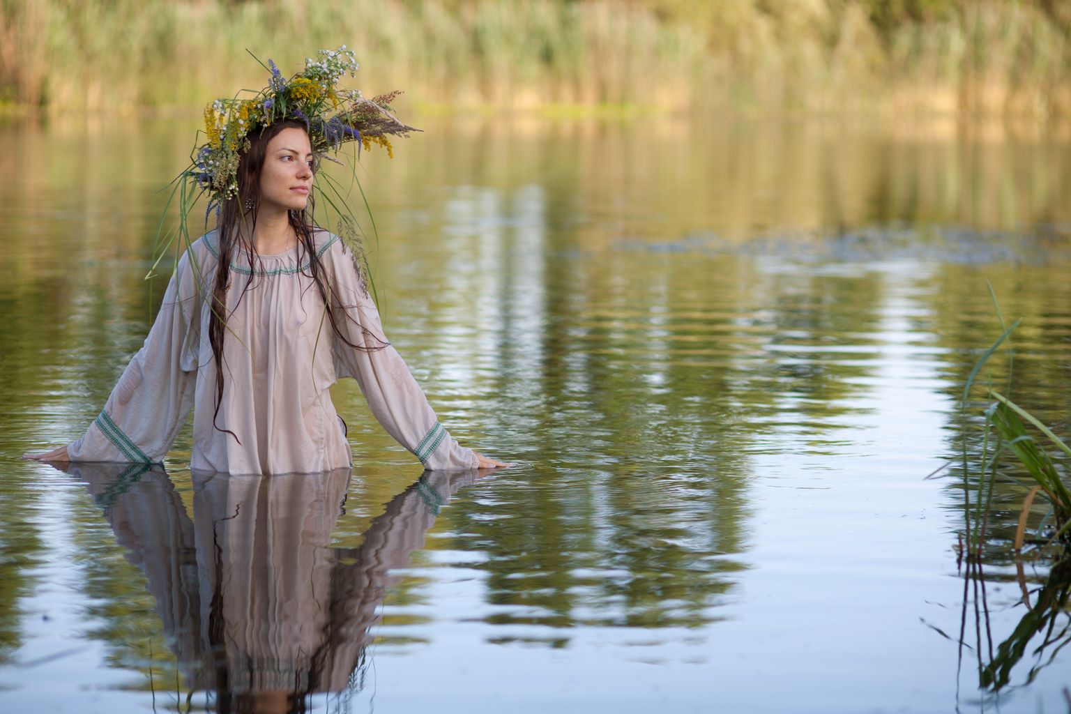 Slavic girls in Depok