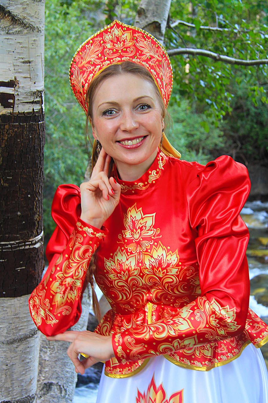 Women in Slavic costumes in Depok