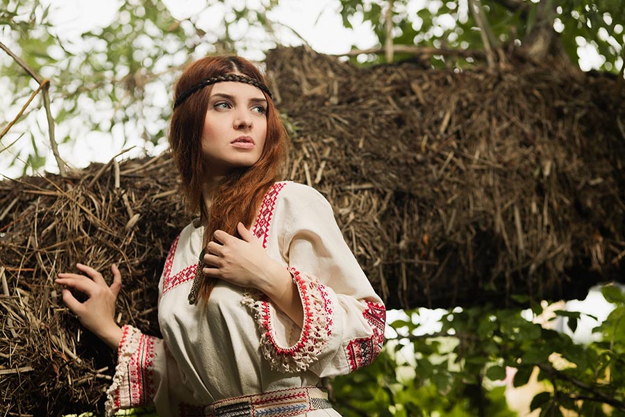 Women in Slavic costumes in Depok